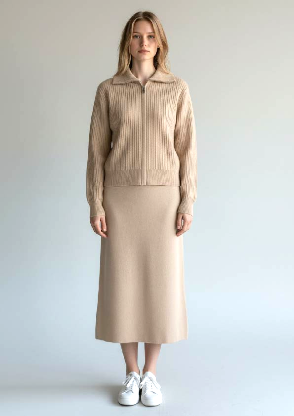 Костюм женский