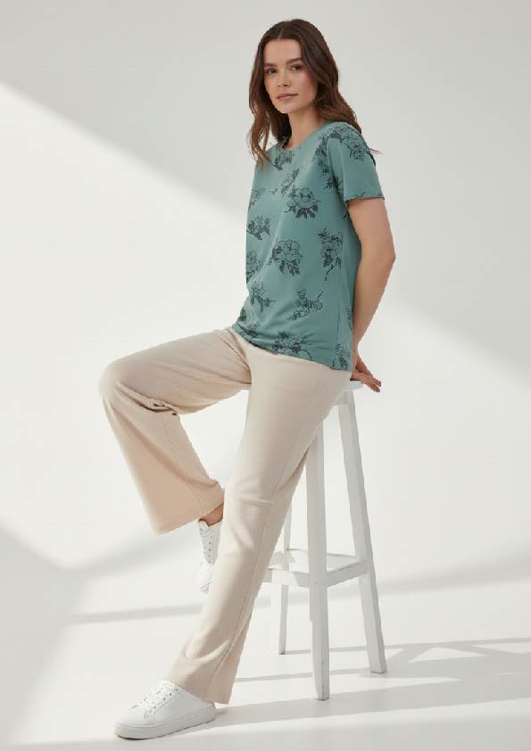 Футболка женская