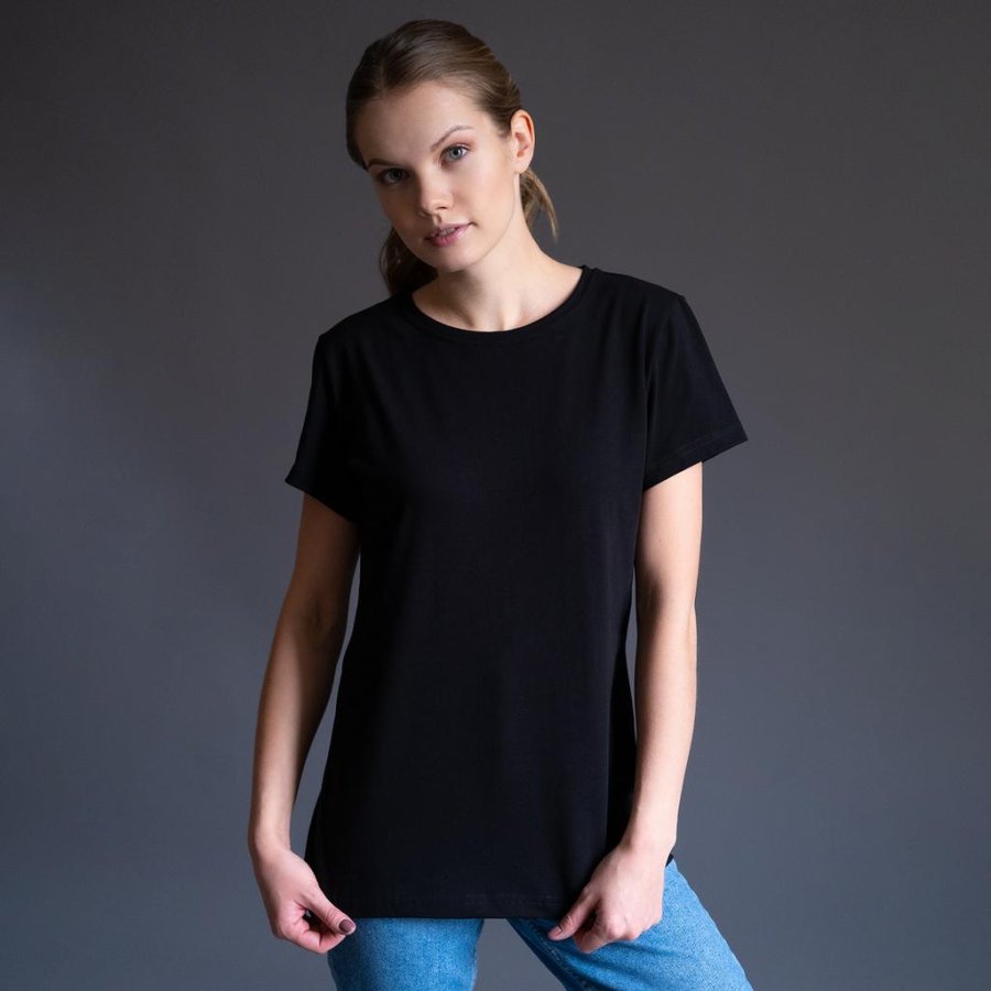 Футболка женская