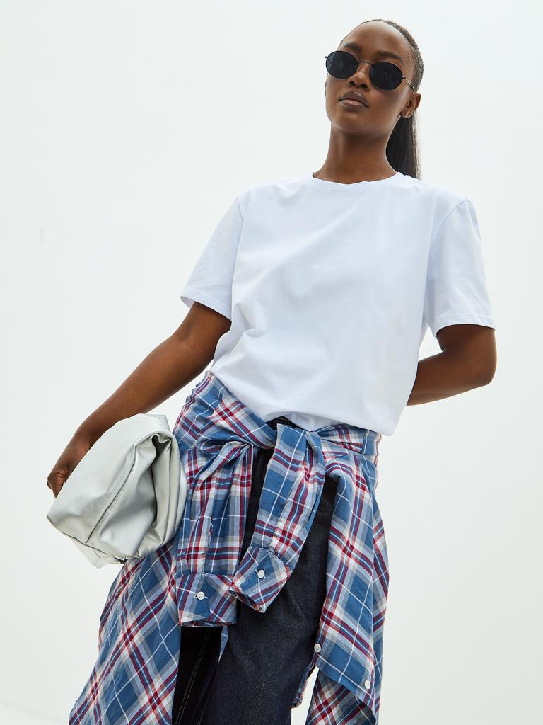 Футболка женская