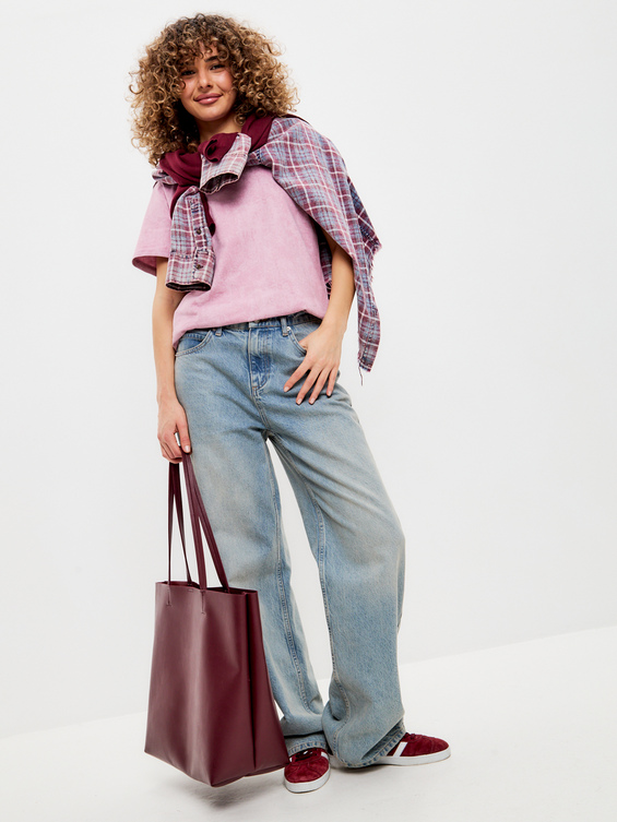 Футболка женская