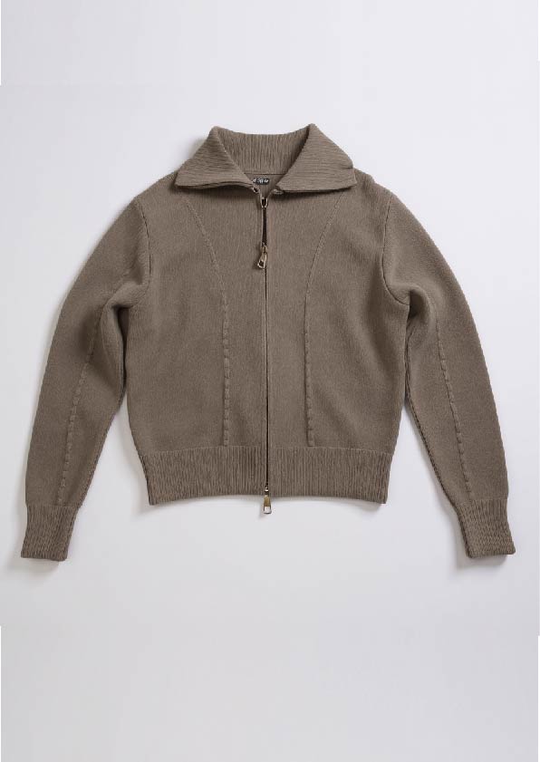 Костюм женский