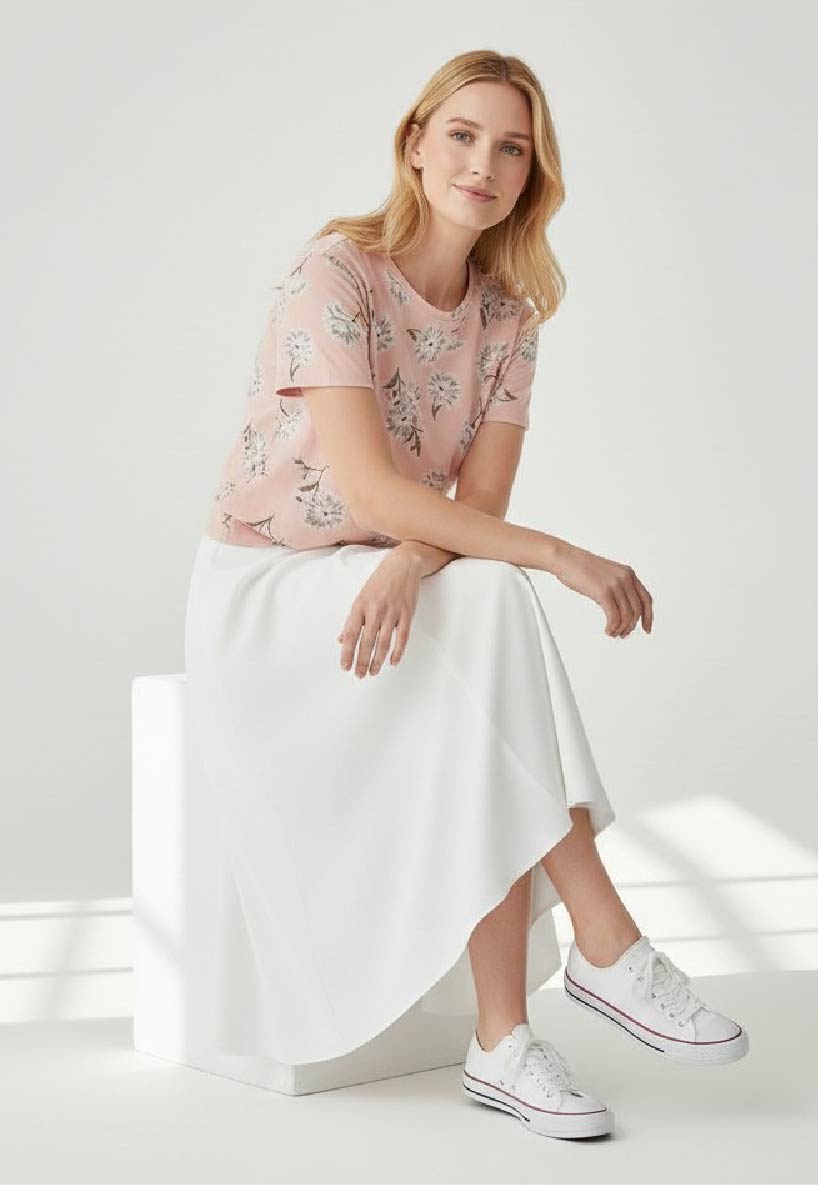 Футболка женская