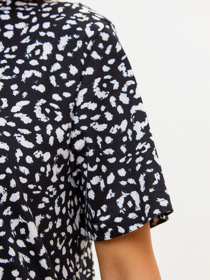 Футболка женская