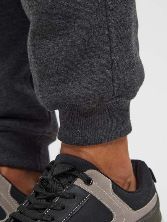 Брюки мужские с начесом   на резинке