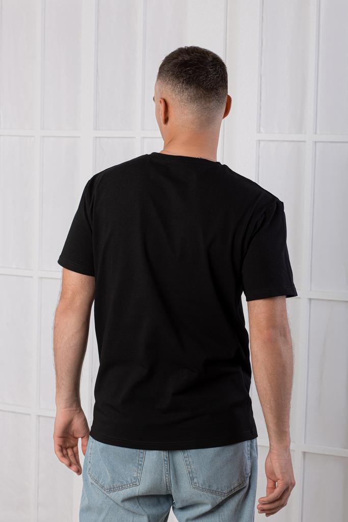 Футболка мужская