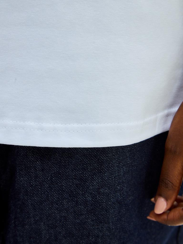 Футболка женская